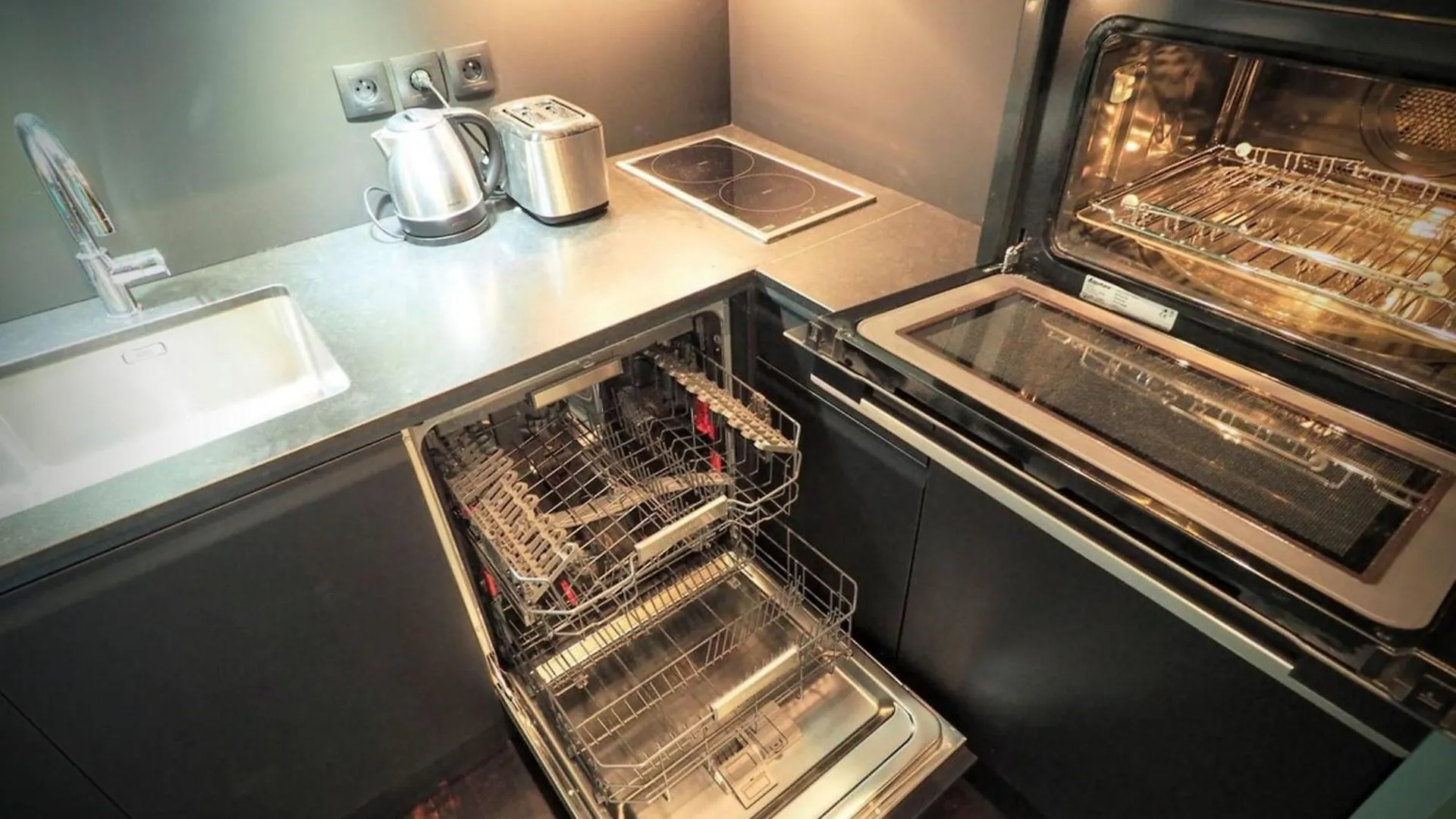 Apartment Richelieu Chicsuites Paris
